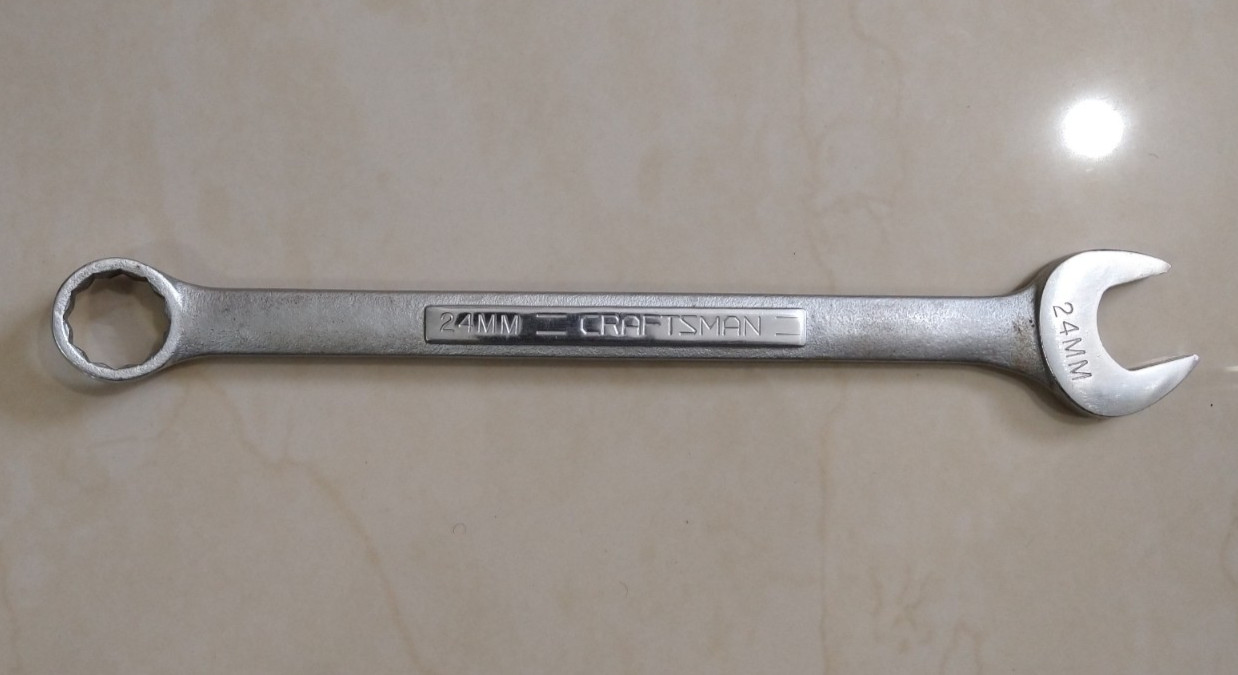 CRAFTSMAN TOOLS USA V42923, 24MM. COMBINATION WRENCH, 12.5″ LONG, 12 POINT.
