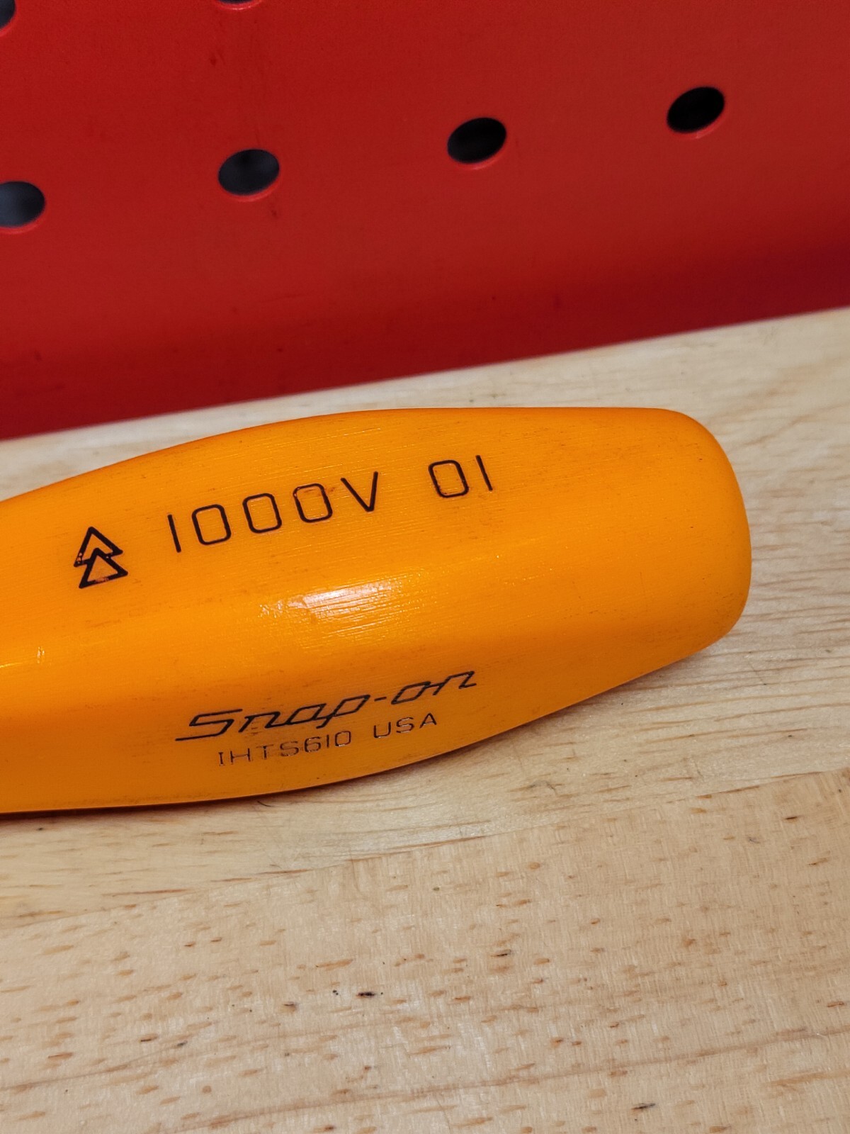 Snap-on Tools ORANGE Flat Head Tip Non-Conductive Composite Screwdriver 1000V