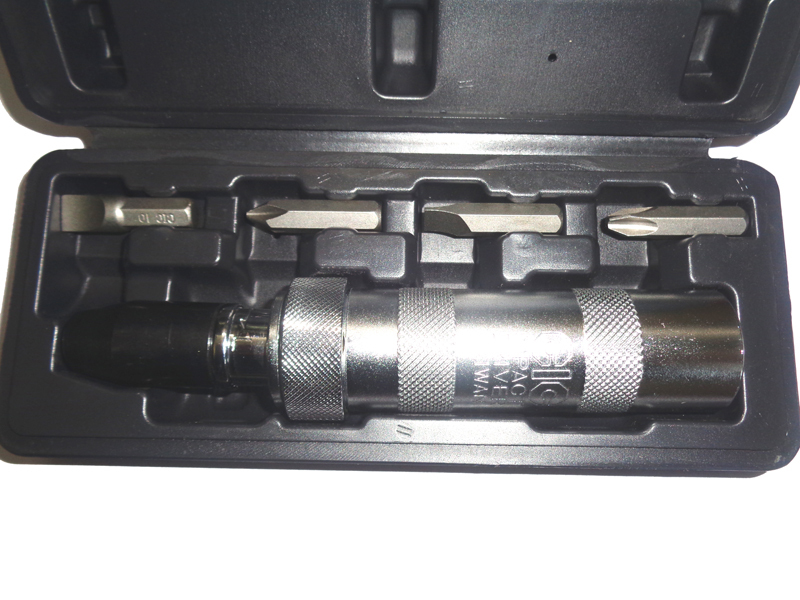 1/2 INCH DRIVE MANUAL HAND IMPACT DRIVER TOOL SET 4 BITS & ADAPTER