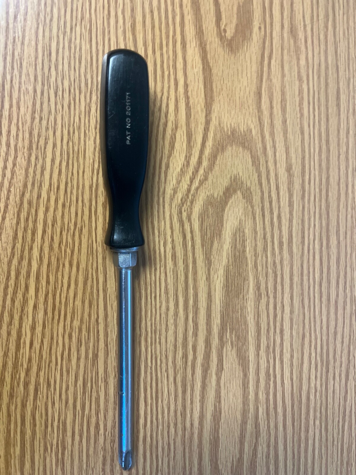 SNAP ON – SDDP64 – NO4 PHILLIPS BLACK HANDLE SCREWDRIVER – ITEM SDDP64#1D ****