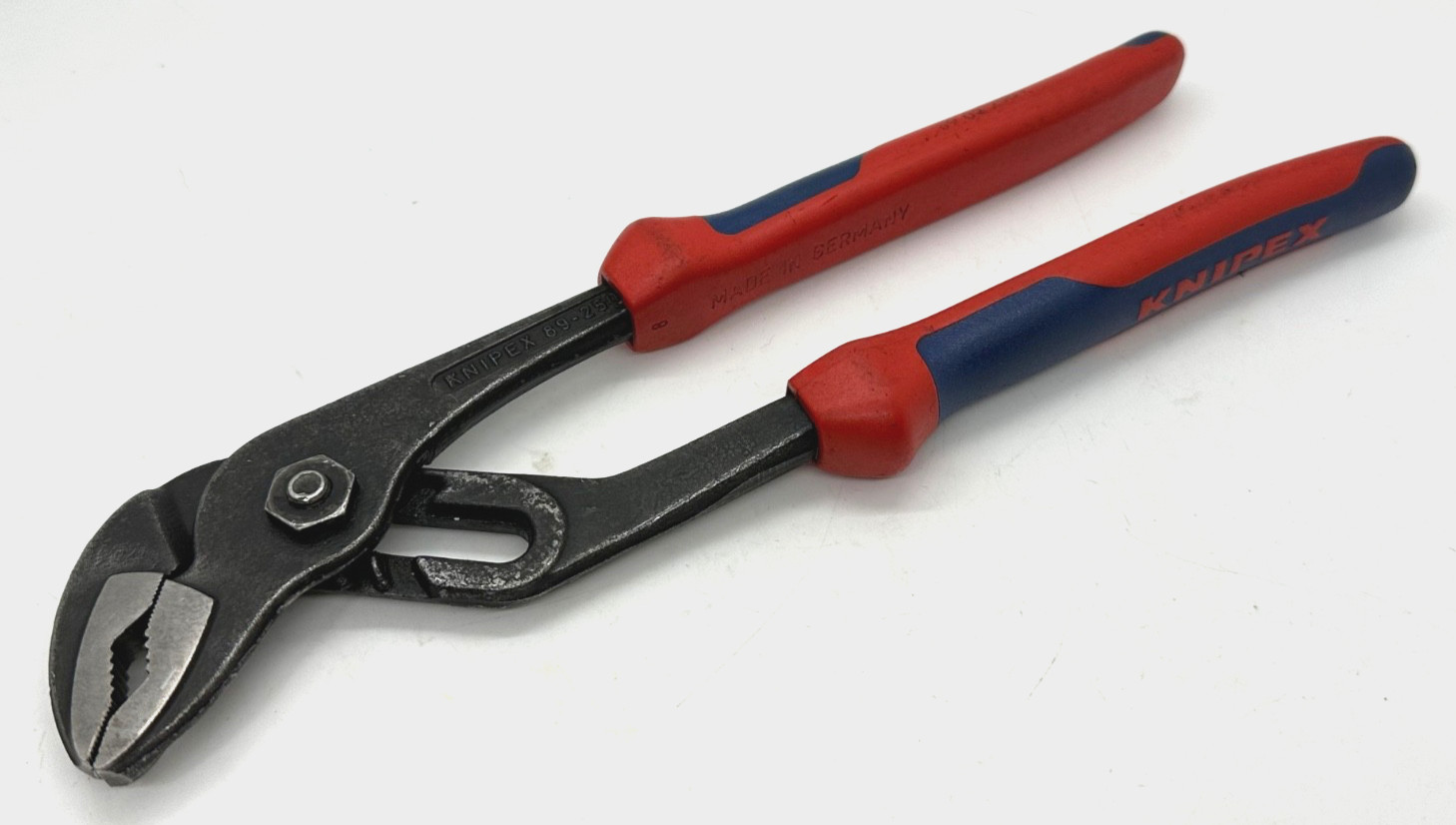 KNIPEX Tools 10″ Cobra Pipe Wrench Tongue Groove Adjustable Water Pump Pliers