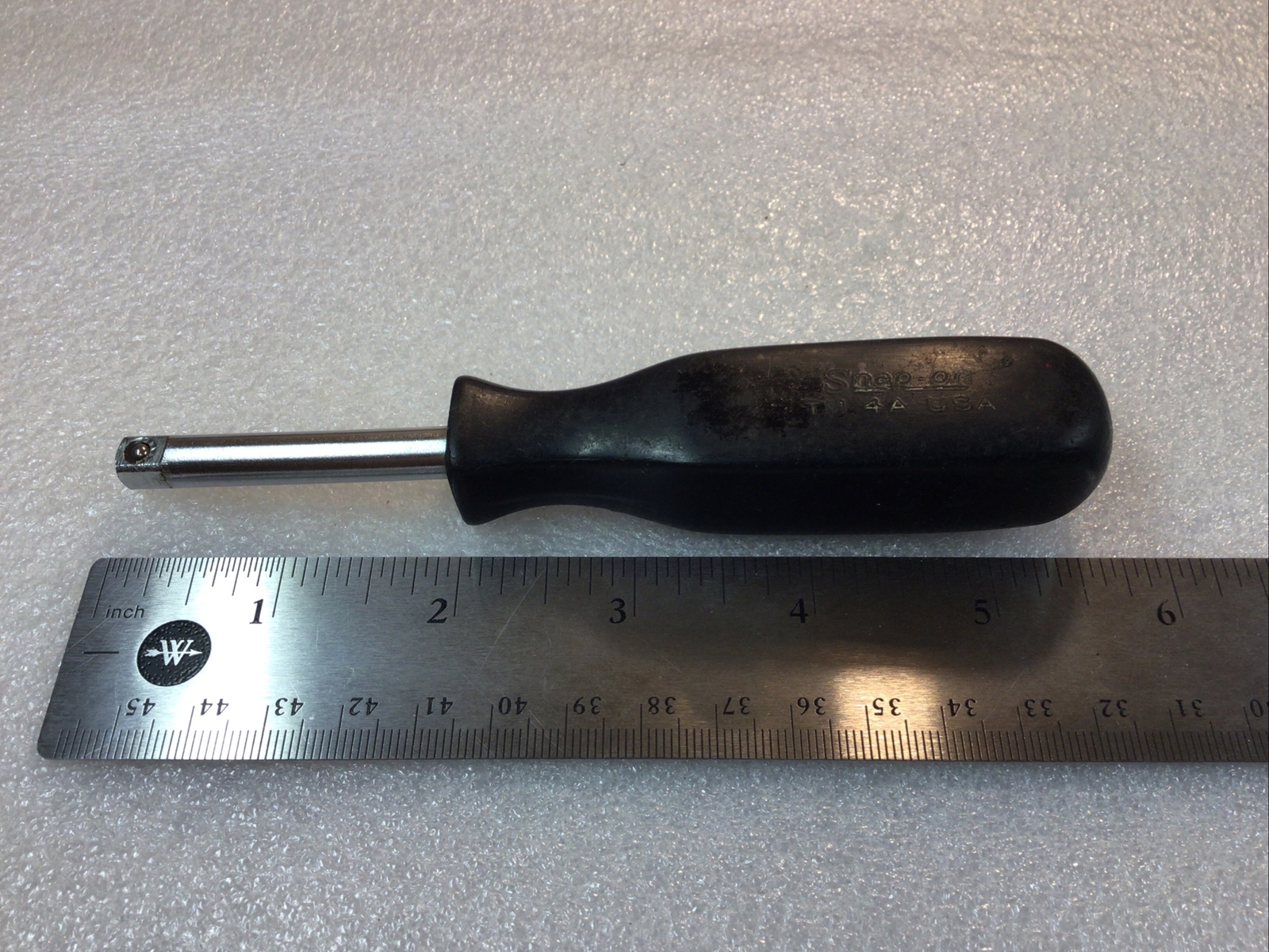 SNAP-ON#TM4A – 5-1/2” LONG, BLACK HARD HANDLE, 1/4” DR., DRIVER HANDLE-USA-