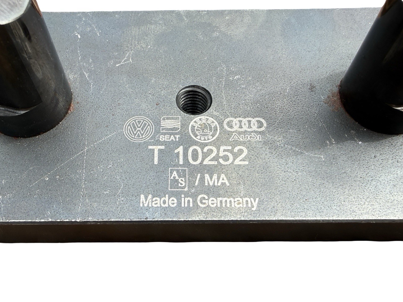 T10252 VAG Tool Genuine VW Audi 2.0L TFSI Engine Camshaft Locking