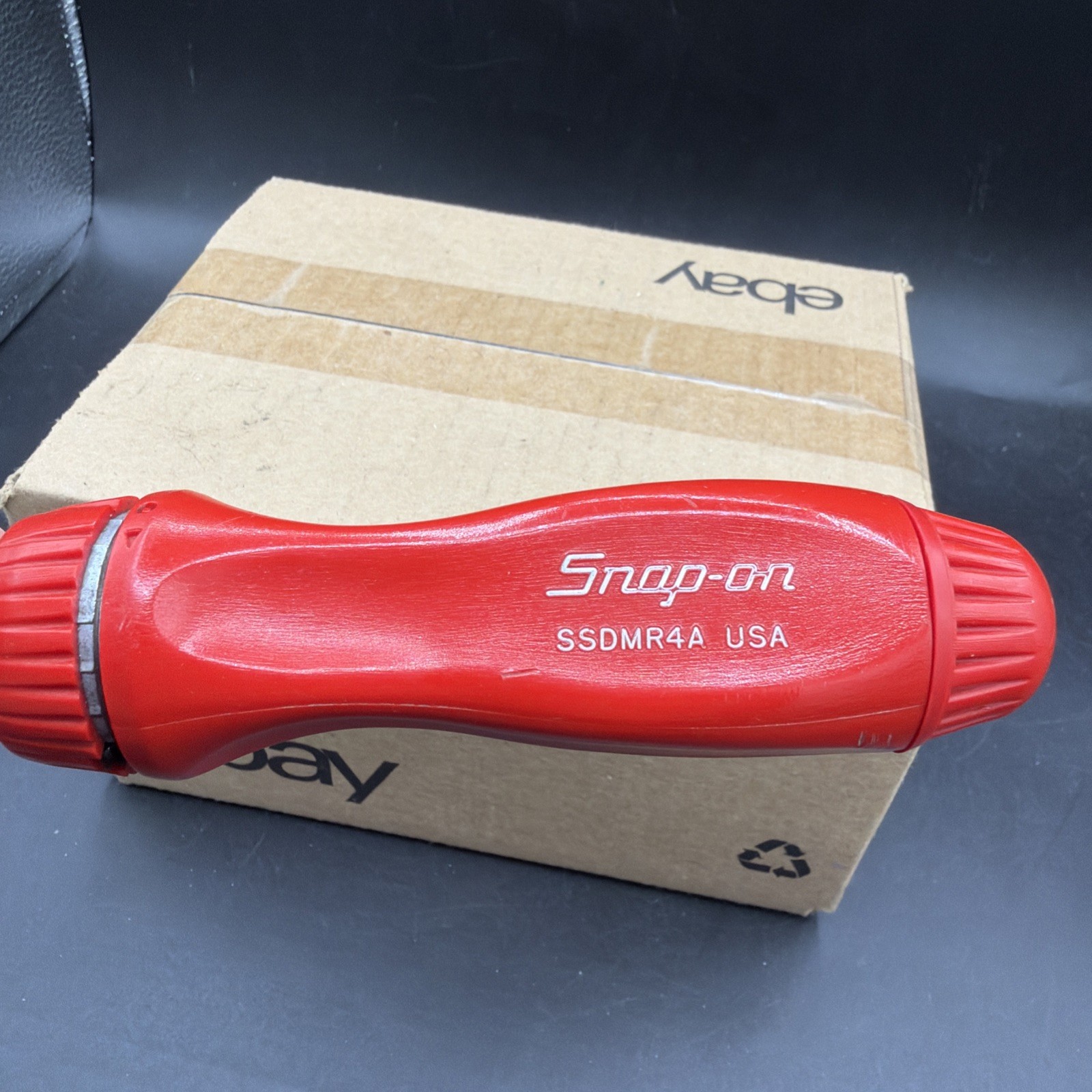 Snap On Tools SSDMR4A USA Ratcheting Screwdriver Red With One Bit