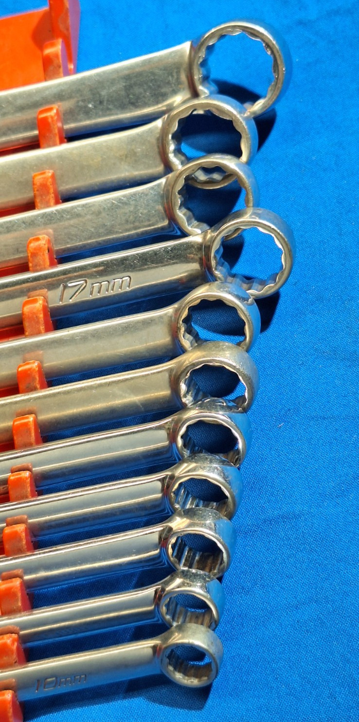 Snap-On OEXM710B +1 11pc Metric combination wrench set 20mm – 10mm