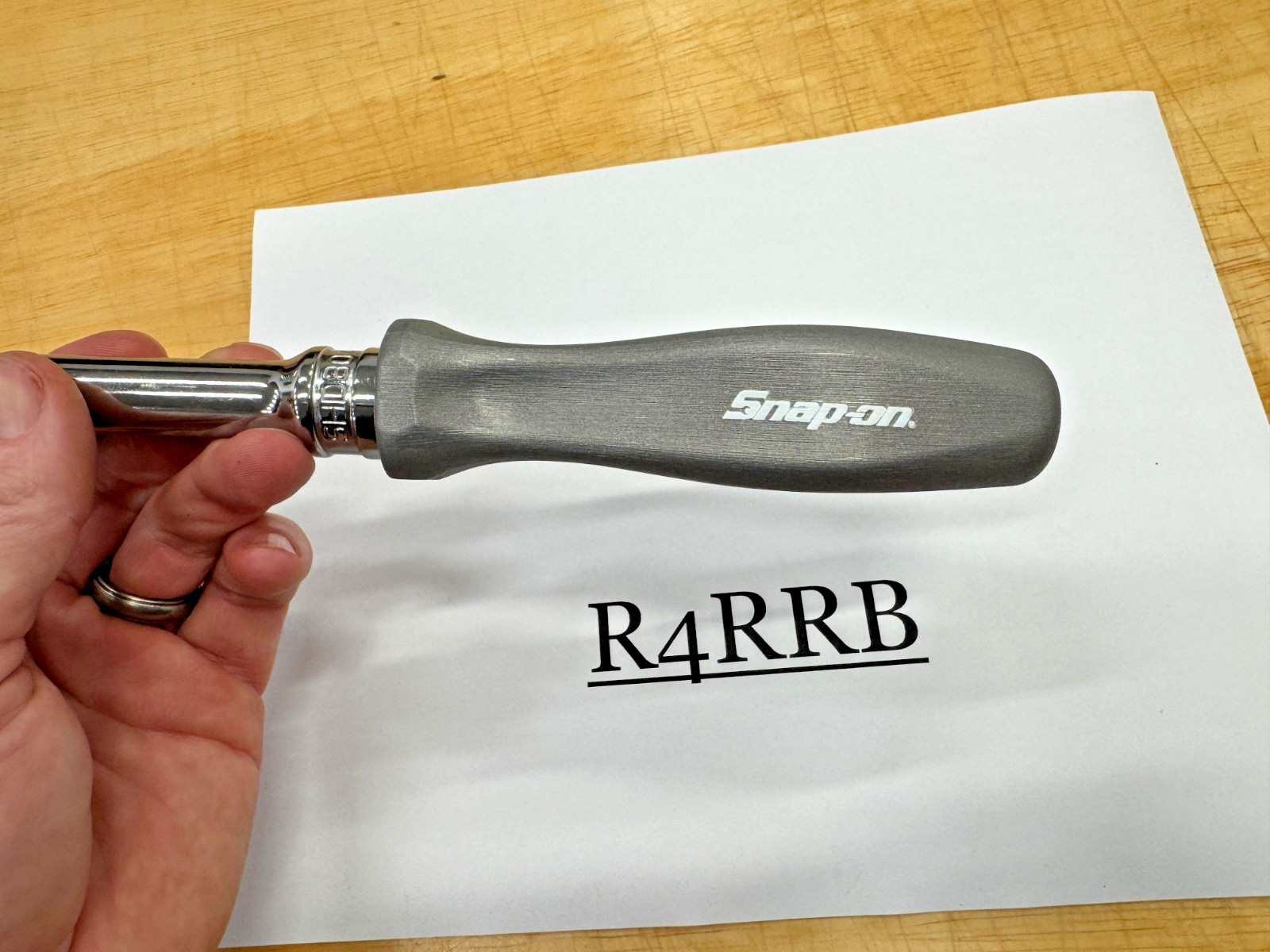 Snap-on Tools USA DARK TITANIUM 1/2″ Drive Hard Grip Ratchet SHD80ADT RARE NOS