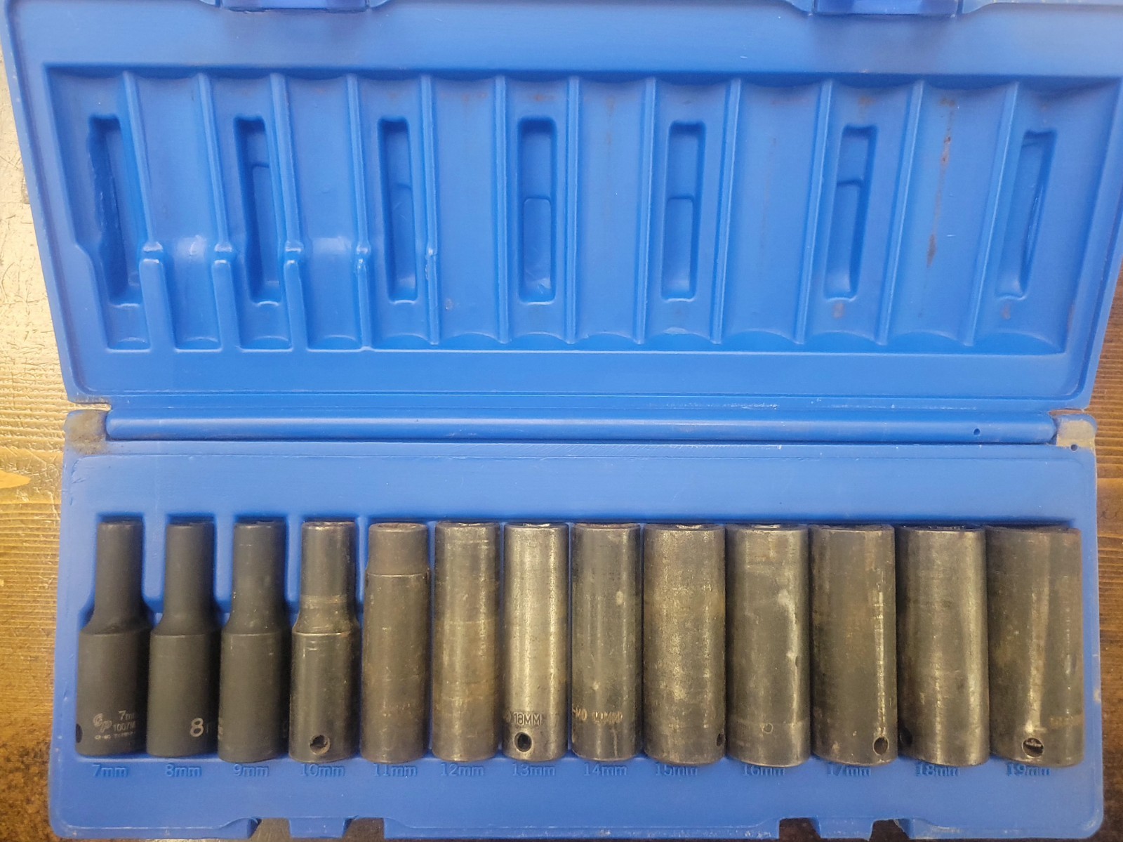 Grey Pneumatic *1213MD 13 pc 3/8in drive Deep Well 6 pt Metric Impact Socket Set