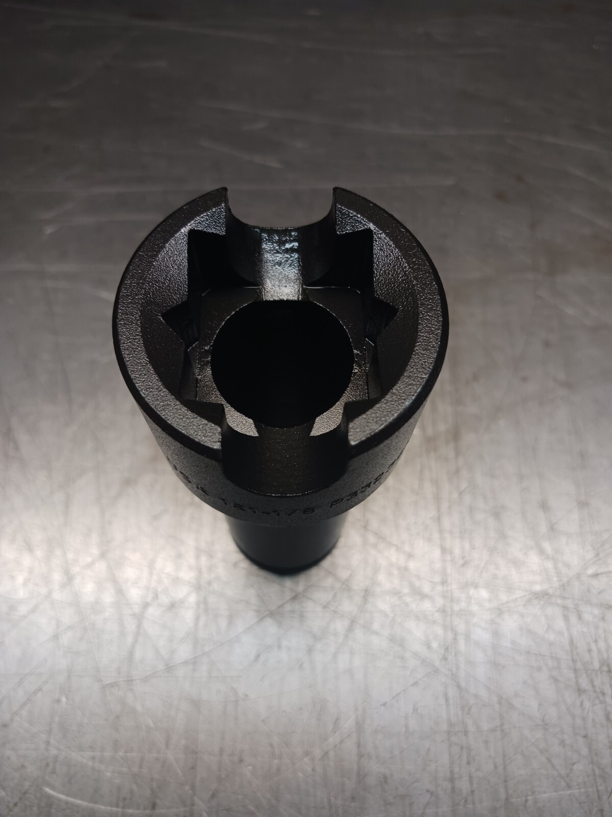 WHITE USA LINEMAN SOCKET 1/2″ DRIVE X 1″ 4PTX 1-1/8″ 4PT X 11/16″ SLOT X 5″ LONG