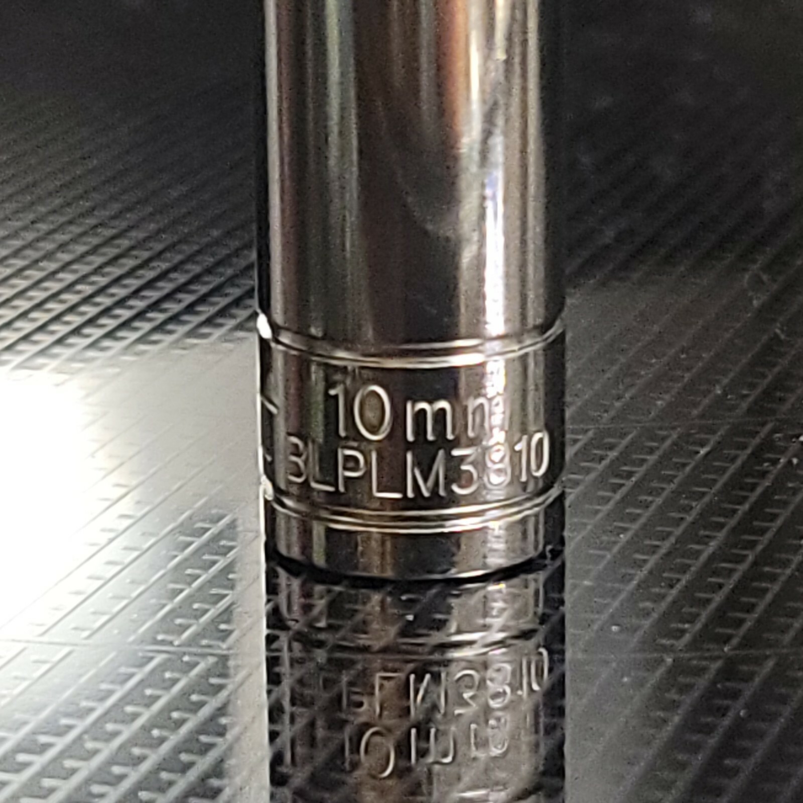 New Blue Point Tools 10mm 3/8″ Drive Deep Socket BLPLM3810 12Pt Snap Sale