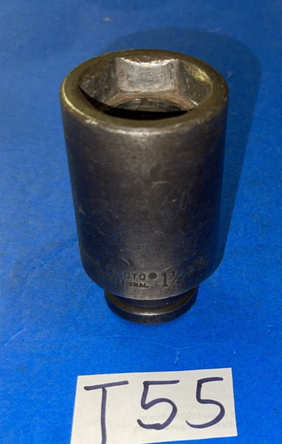PROTO TOOLS 1 PIECE 3/4 DRIVE SAE. BUDD WHEEL IMPACT SOCKET 13/16-1-1/2
