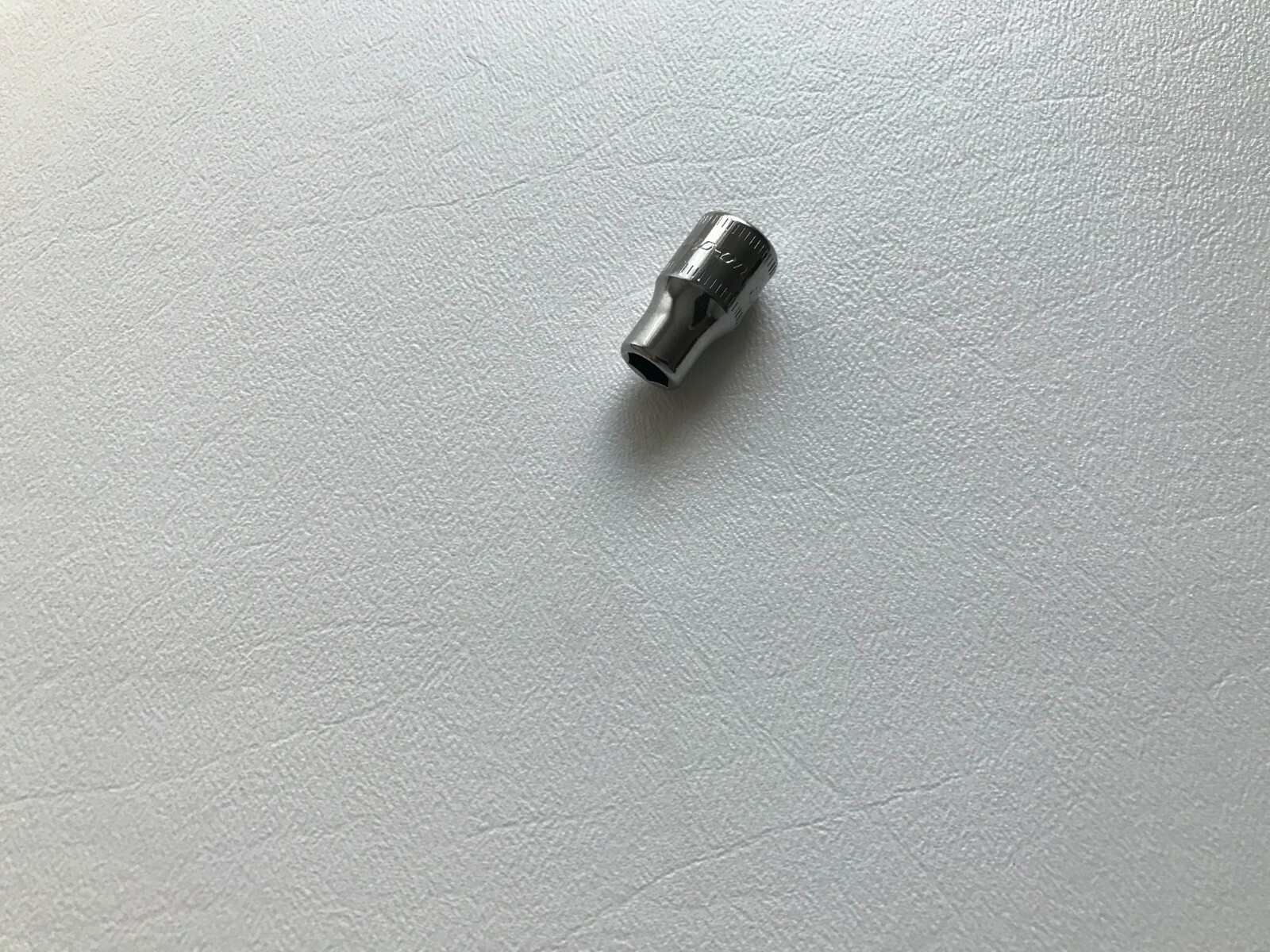 Snap-On Tools USA NEW 1/4″ Drive 6pt 6mm Metric Shallow Chrome Socket TMM6
