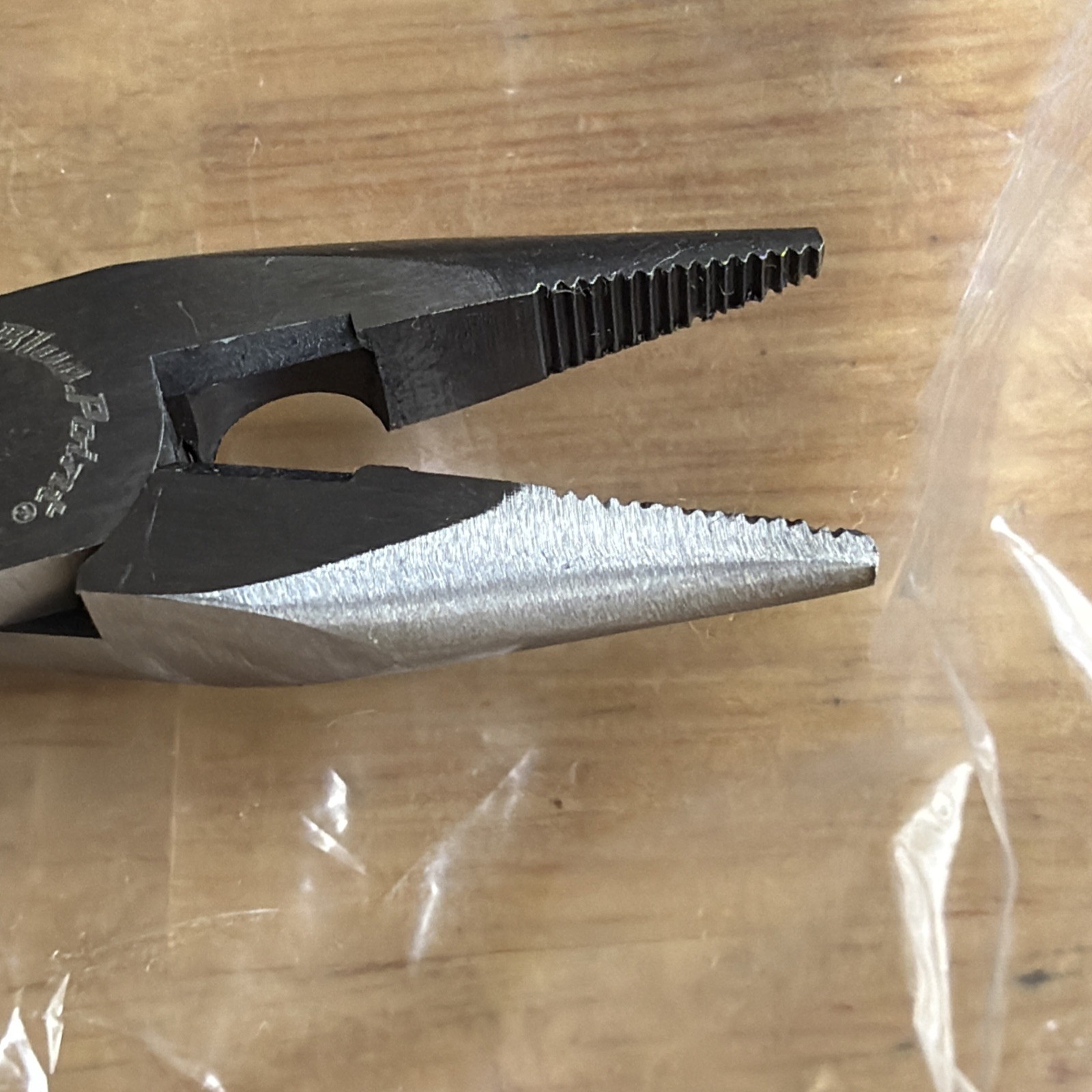 Blue Point Tools 4-7/8″ Long Mini Needle Nose Pliers W/ Cutters B95CMP NEW