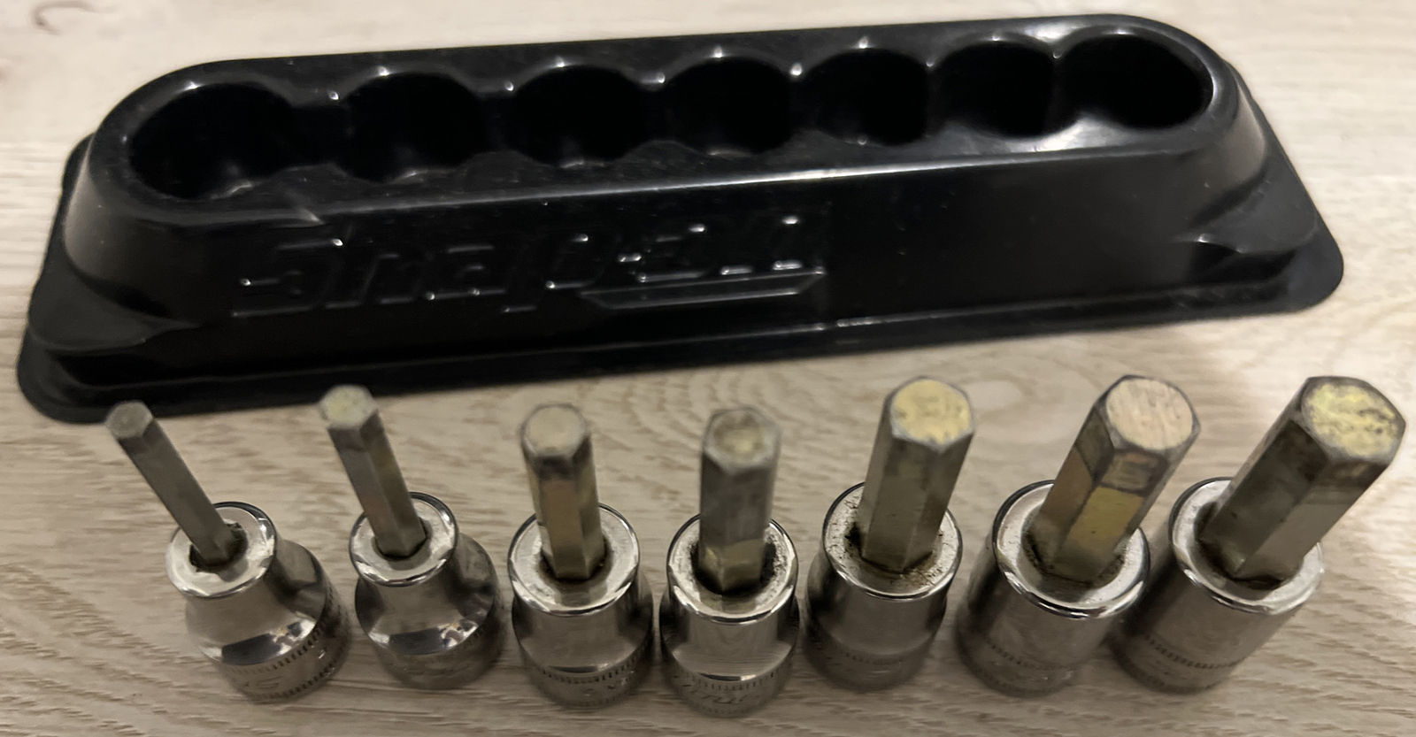 Snap On Tools 3/8″ Drive 7 Pc Metric Hex Socket Set 207EFAMY 4-10mm With Tray