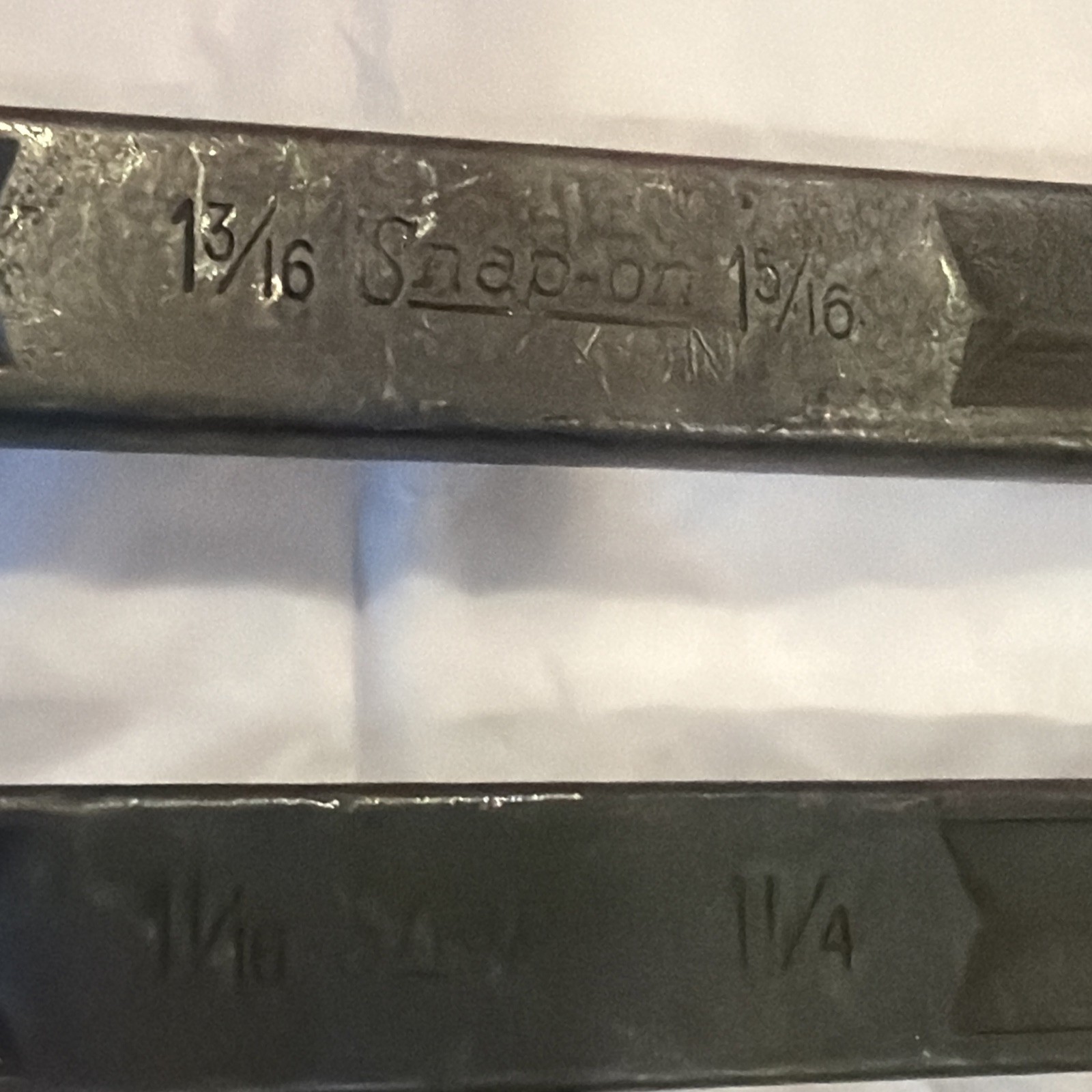 Snap On 7/16” to 1-5/16” 12PT Industrial Finish 7pc Offset Box End Wrench set