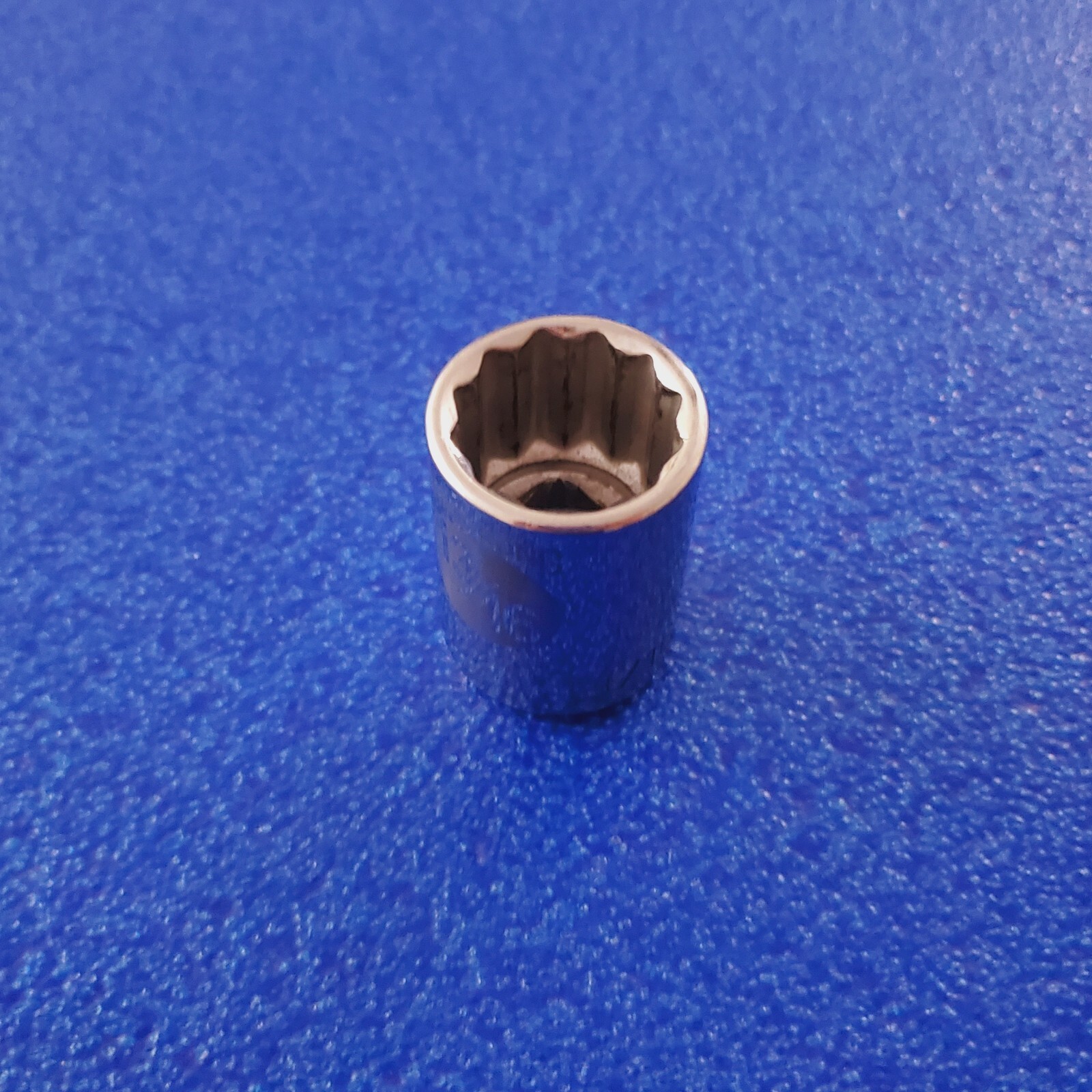 ARMSTRONG USA 13/16″ 12PT 1/2″ DR SOCKET P/N 12-126 AUTO REPAIR HAND TOOL LOT