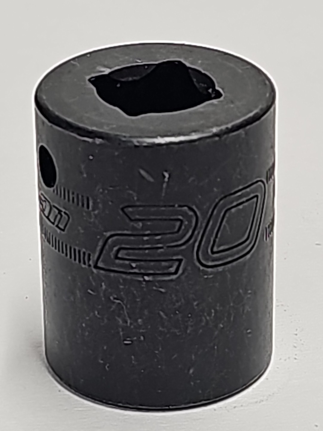 Snap-on Tools USA 1/2″ Drive 20mm Metric 6pt Shallow Impact Socket IMM200