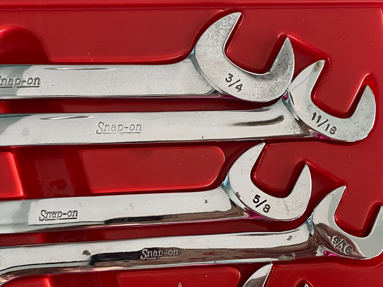 Snap-On Tools USA 7 Pc SAE 4 Way Angle Wrench Set V512-V524 Used