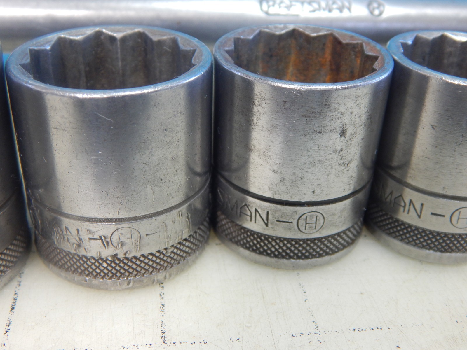 Vintage 1940’s Craftsman 1/2″ Dr. 16pc Socket Set, Breaker Bar, ALL -H- Series