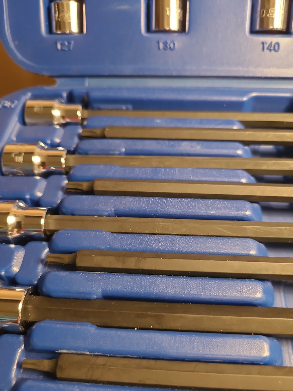 Vim Tools 18 Piece Extra Long Torx Specialty Set S2 Steel Bits (V458L)