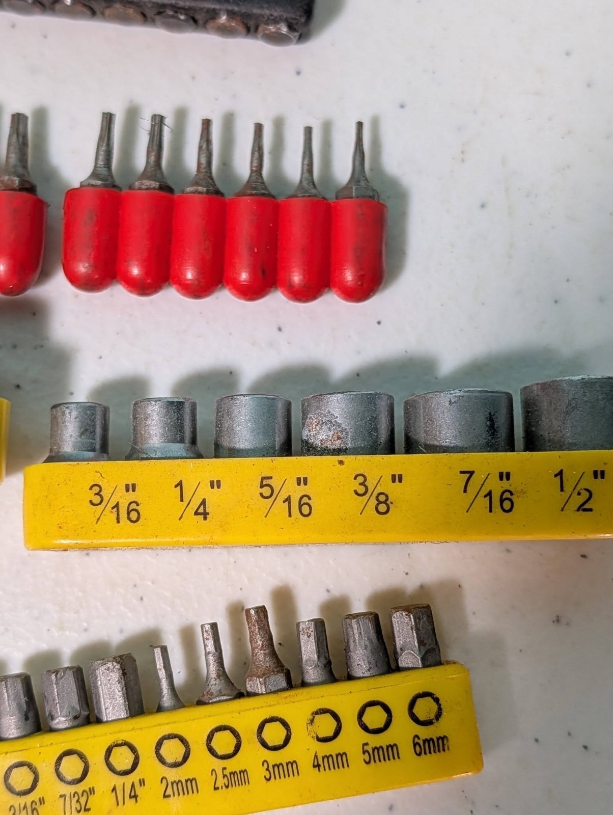 1/4″ Drive 6 Point Socket Set Metric & Standard & Other Misc Bits