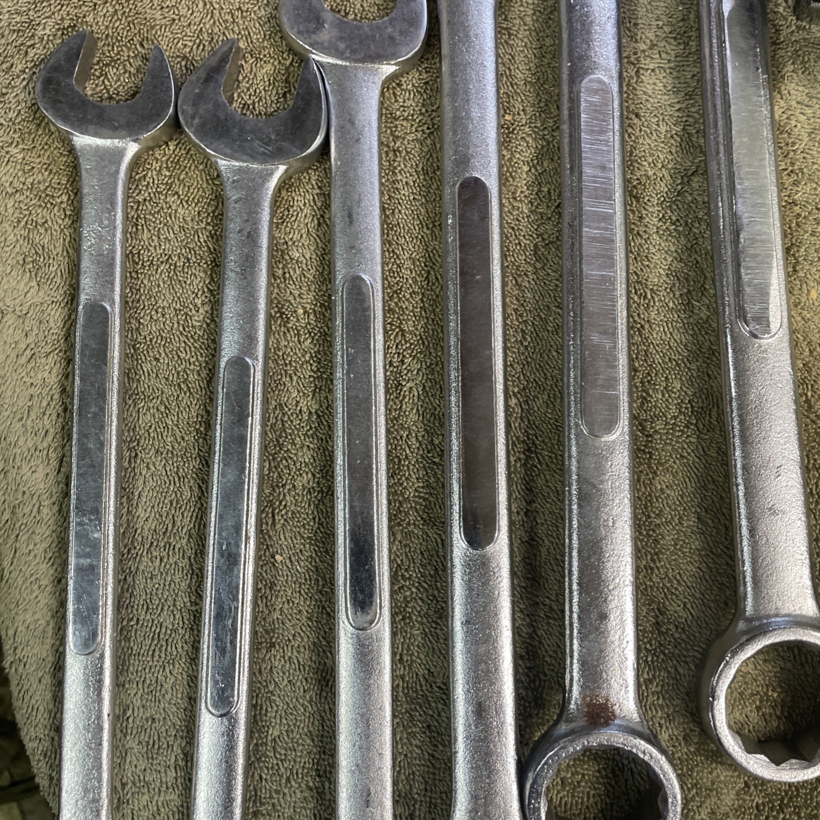 GEDORE Large Combination Wrench Lot. 1 1/14, 1 1/8, 1 1/16, 1, 15/16, And 7/8