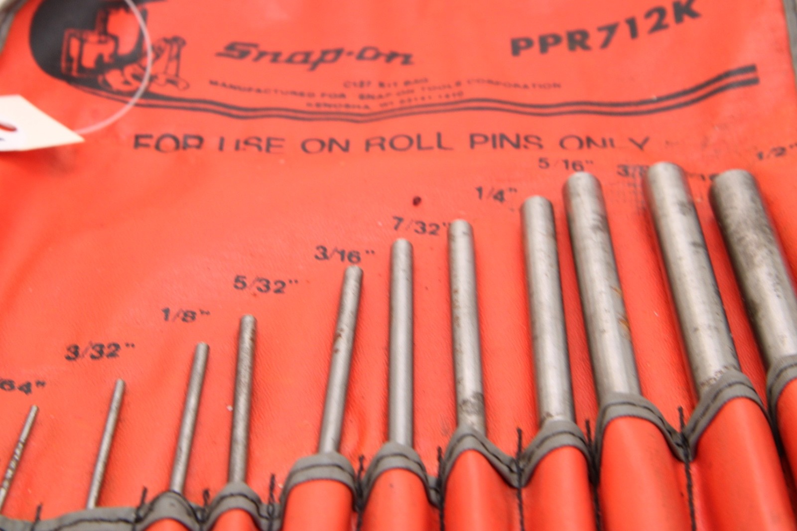 Snap-On PPR712K 1/16″ – 1/2″ 12 Piece Roll Pin Punch Set COMPLETE