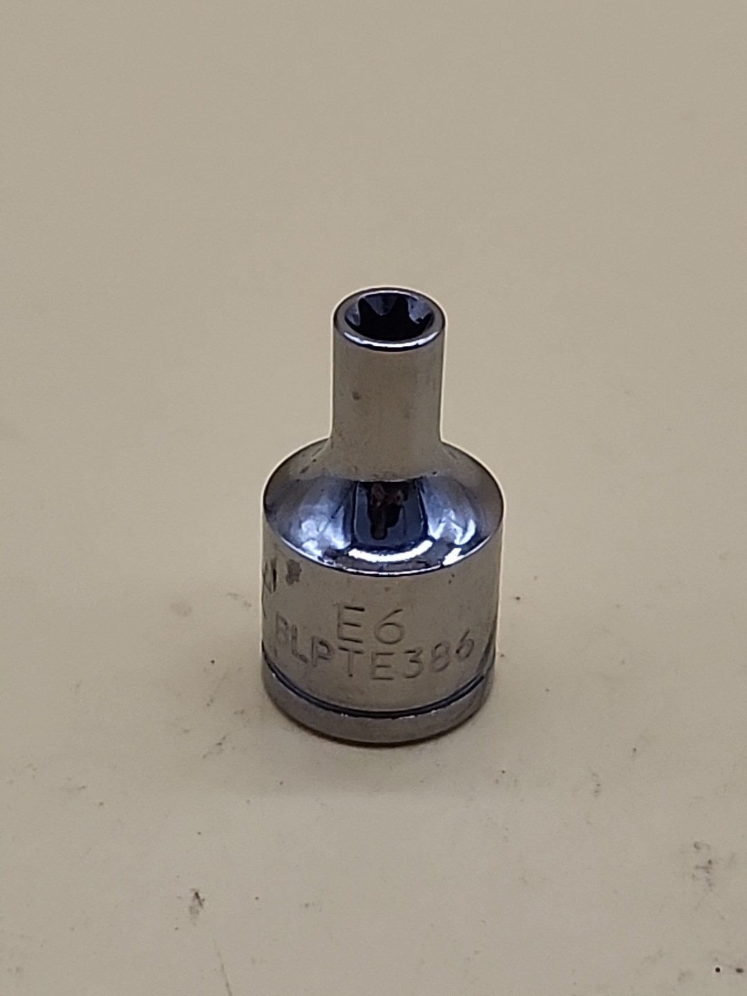 Blue-Point Tools BLPTE386 E6 TORX Shallow Standard Socket 3/8″ Drive USA