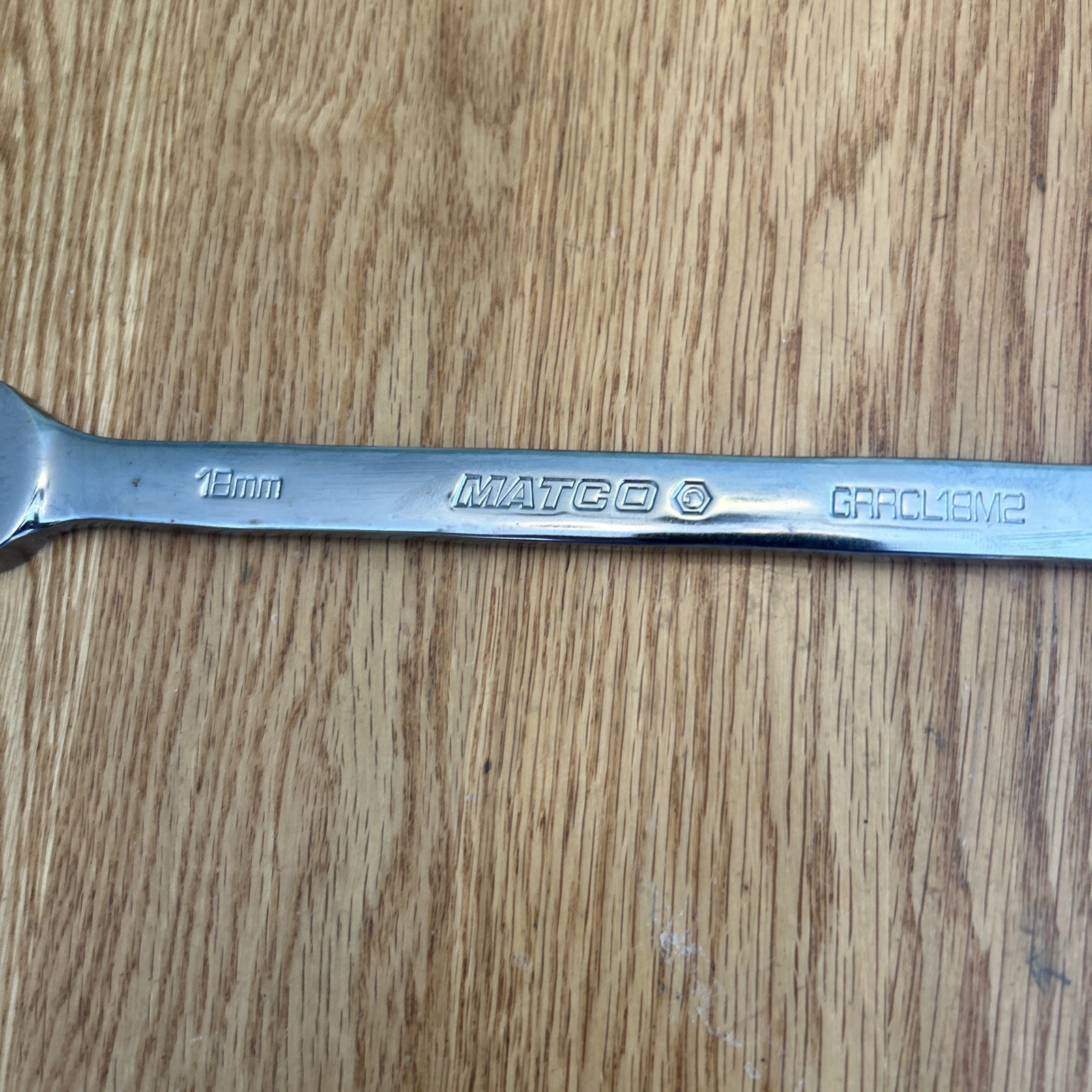MATCO TOOLS – 18mm Reversible Ratcheting Combination Wrench,12pt, GRCL18M2
