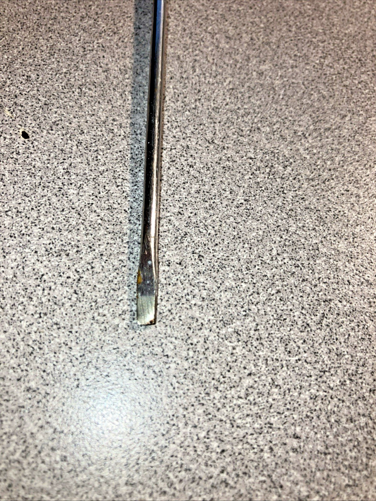 Snap-on Tools SSDE46C 1/8″ Tip Electronic Thin Blade Flat Screwdriver USA