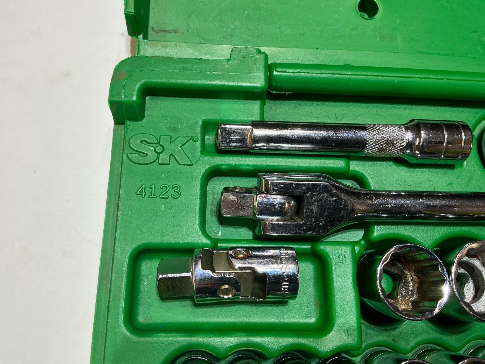 Vtg S-K tools 24 pc 1/2″ drive SAE socket set 4123 made in USA in grt shape