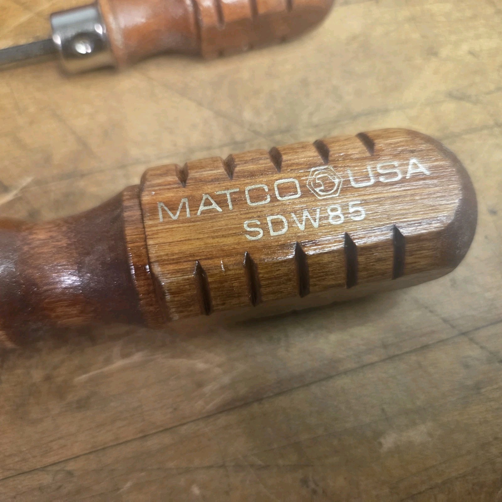 Matco SdW Screwdriver Wood handle Vintage Lot Of 5 Standard Flat Tip