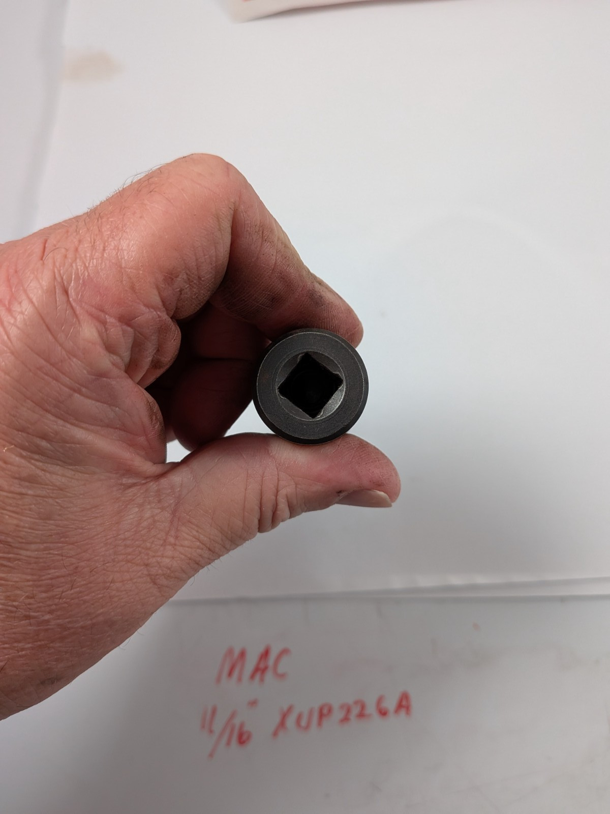 Mac XUP226A 11/16″ Universal Impact Socket 3/8″ Drive