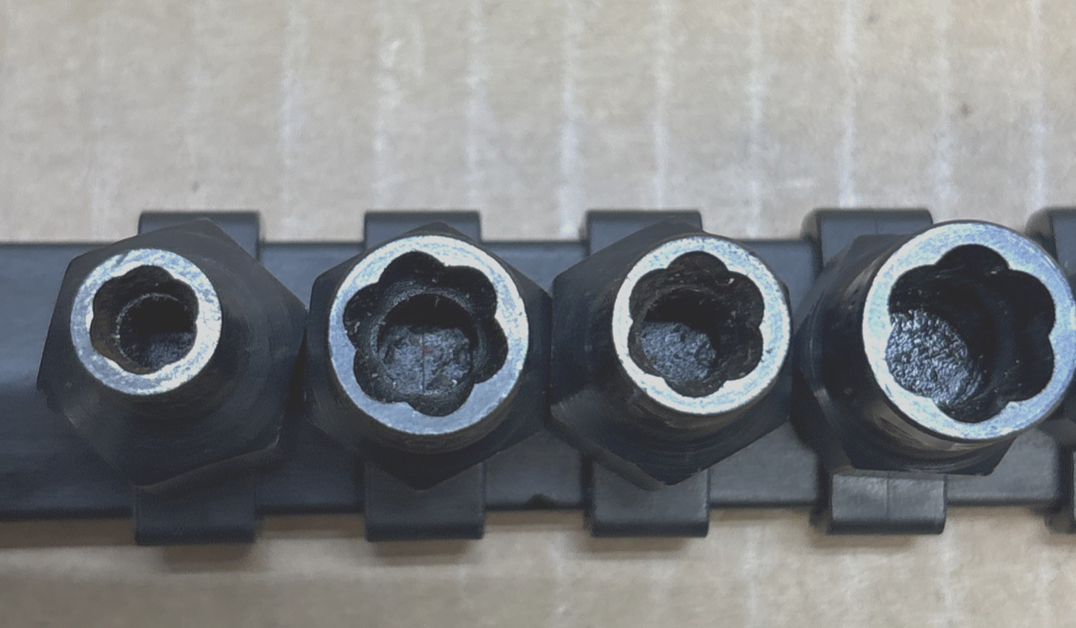 Matco Twist Bolt Extractor Socket Set of 13 Made in The U.S.A