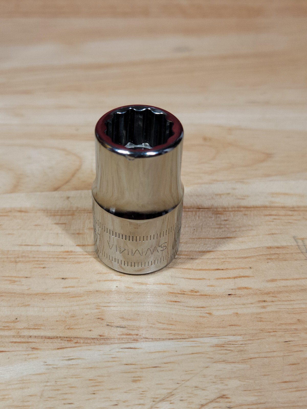 Snap-on Tools SWM141A 14mm 1/2″ Drive Metric 12-Point Shallow Socket