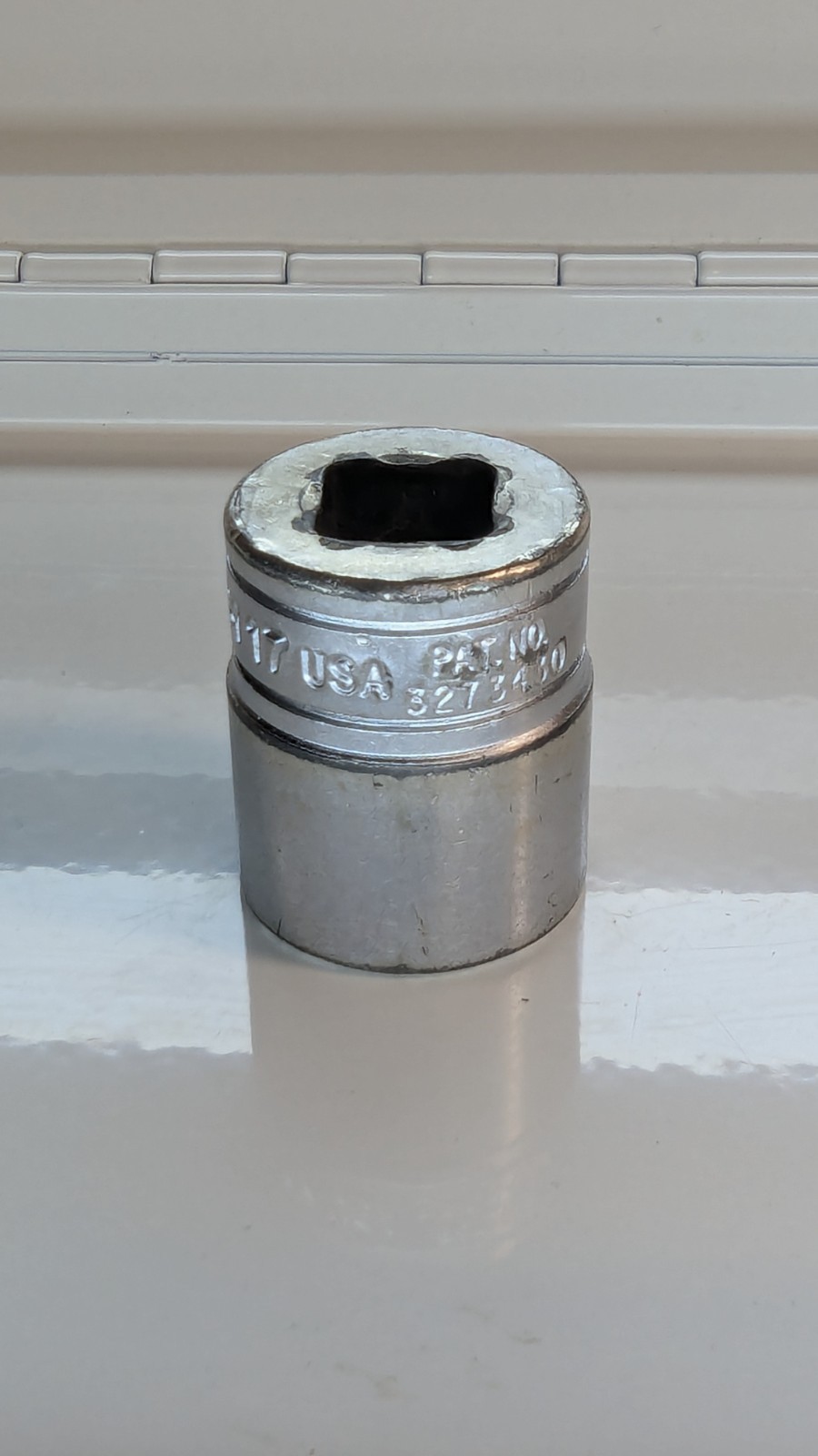 Snap-on FSM17 3/8″ Drive 17mm Metric 6-Point Shallow Chrome Socket USA Tool