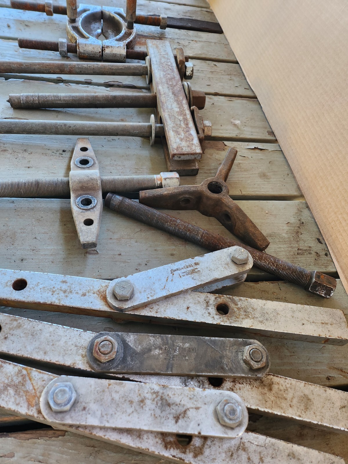 OTC 17-1/2 Ton Puller Set — use without extra power source **READ**