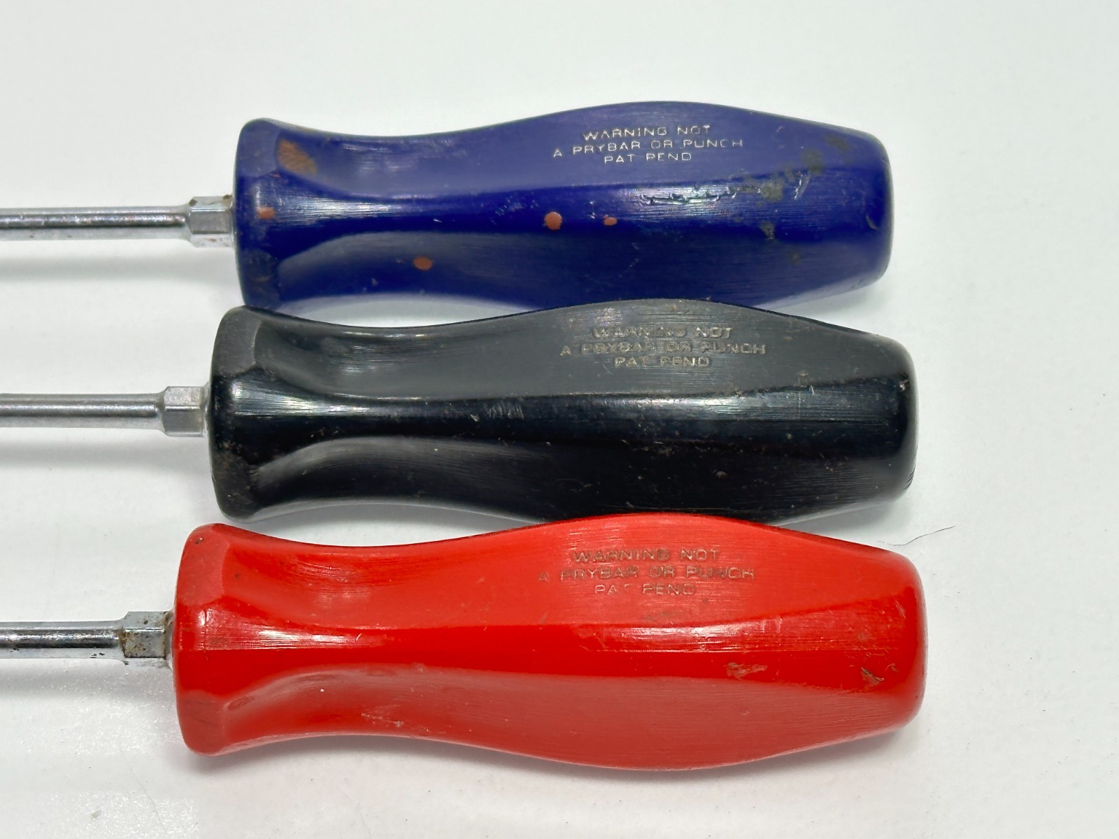 Snap-on Tools USA 3pc SDDP31 No. 1 Philips Screwdriver Lot Set, Blue, Black, Red
