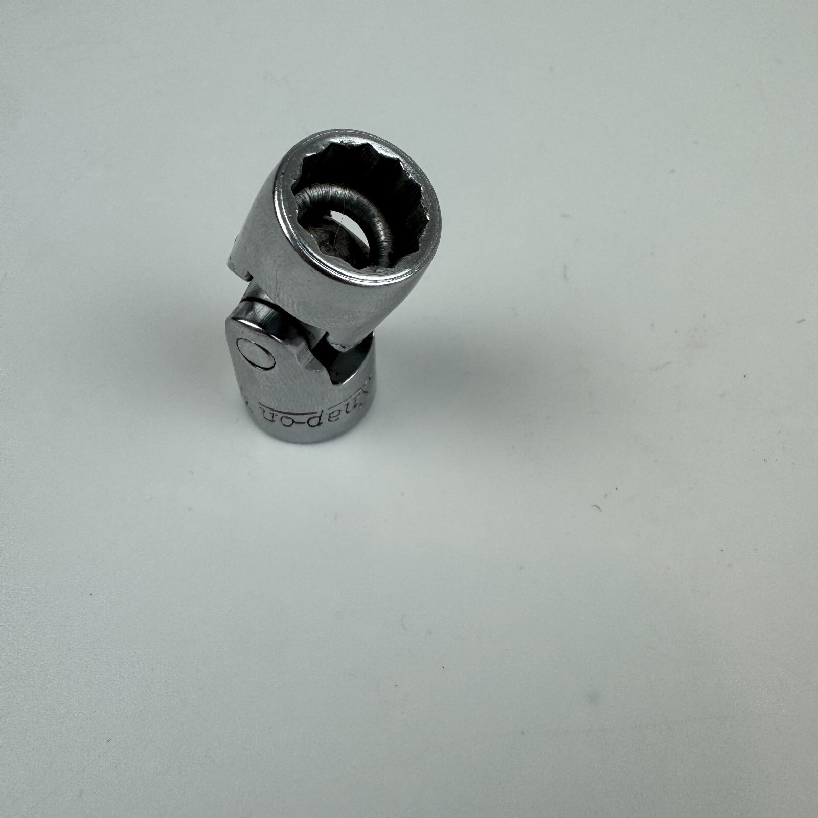 Snap On Tools FVU14 7/16″ SAE Shallow Universal Socket 3/8″ Drive 12 Point USA