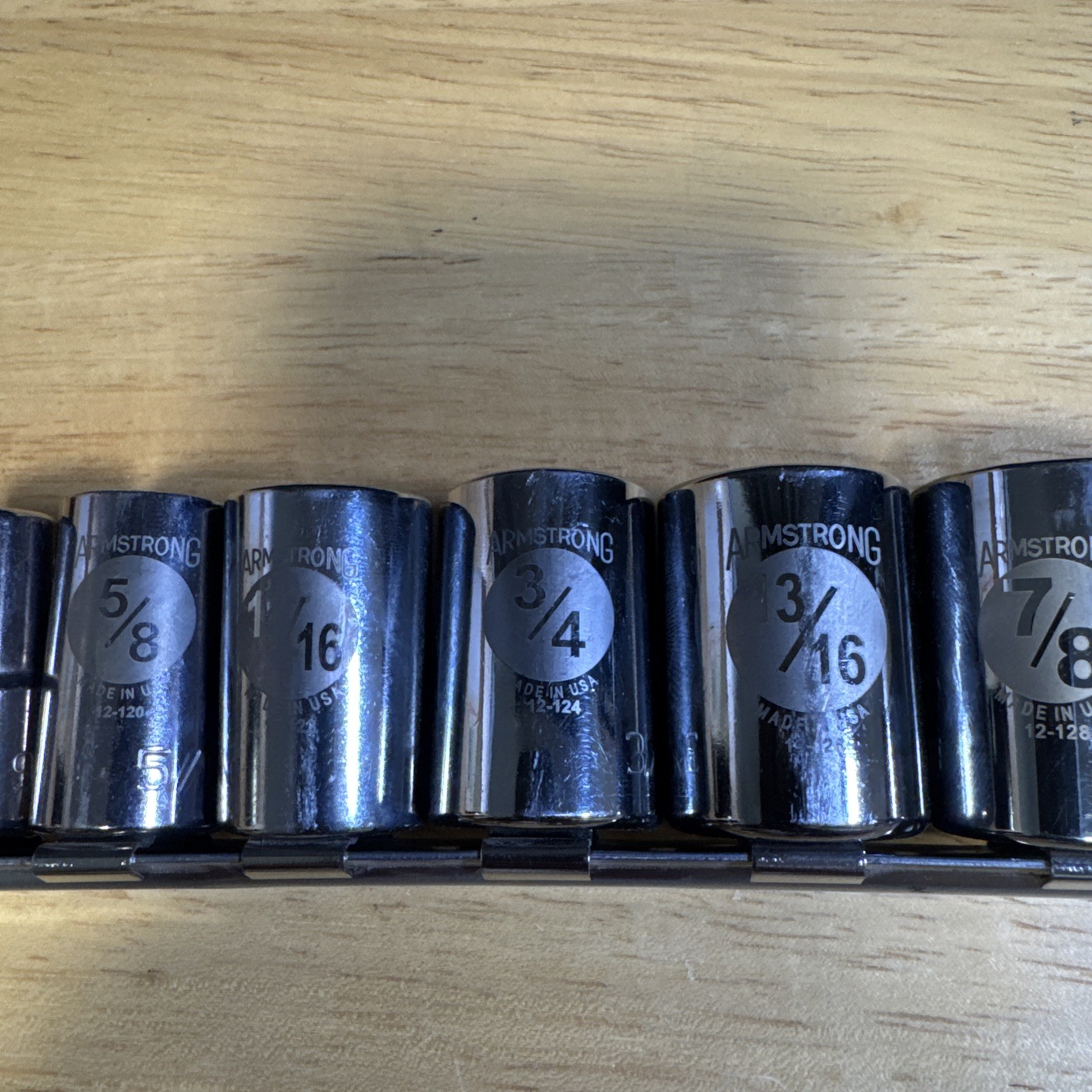 Armstrong 12 Point 1/2 Drive 15 Piece Socket Set 3/8 to 1 1/4” EXCELLENT