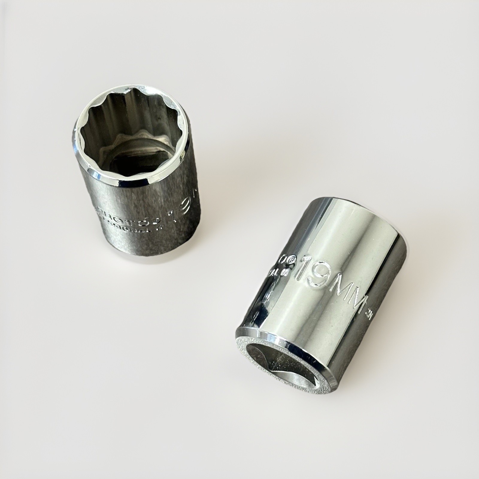 Proto 5419M, 19mm Standard Socket, 1/2″ Drive, 12 Point, Chrome, Qty: 1!