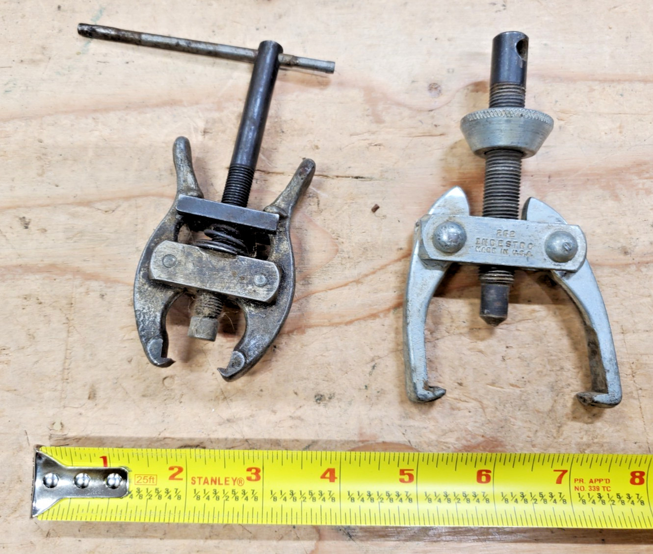 Indestro 252 Battery terminal puller cable clamp puller + other puller