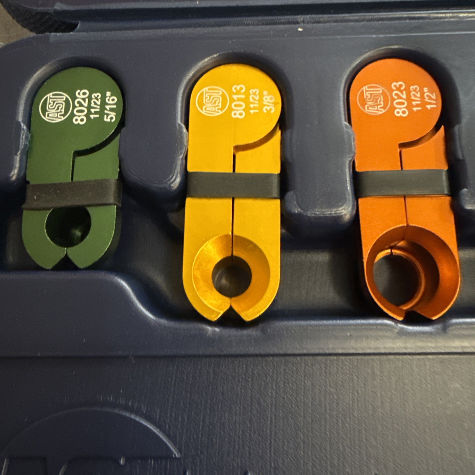 AST Assenmacher Specialty Tools 1018 10 Piece Line Disconnect Set W/Case
