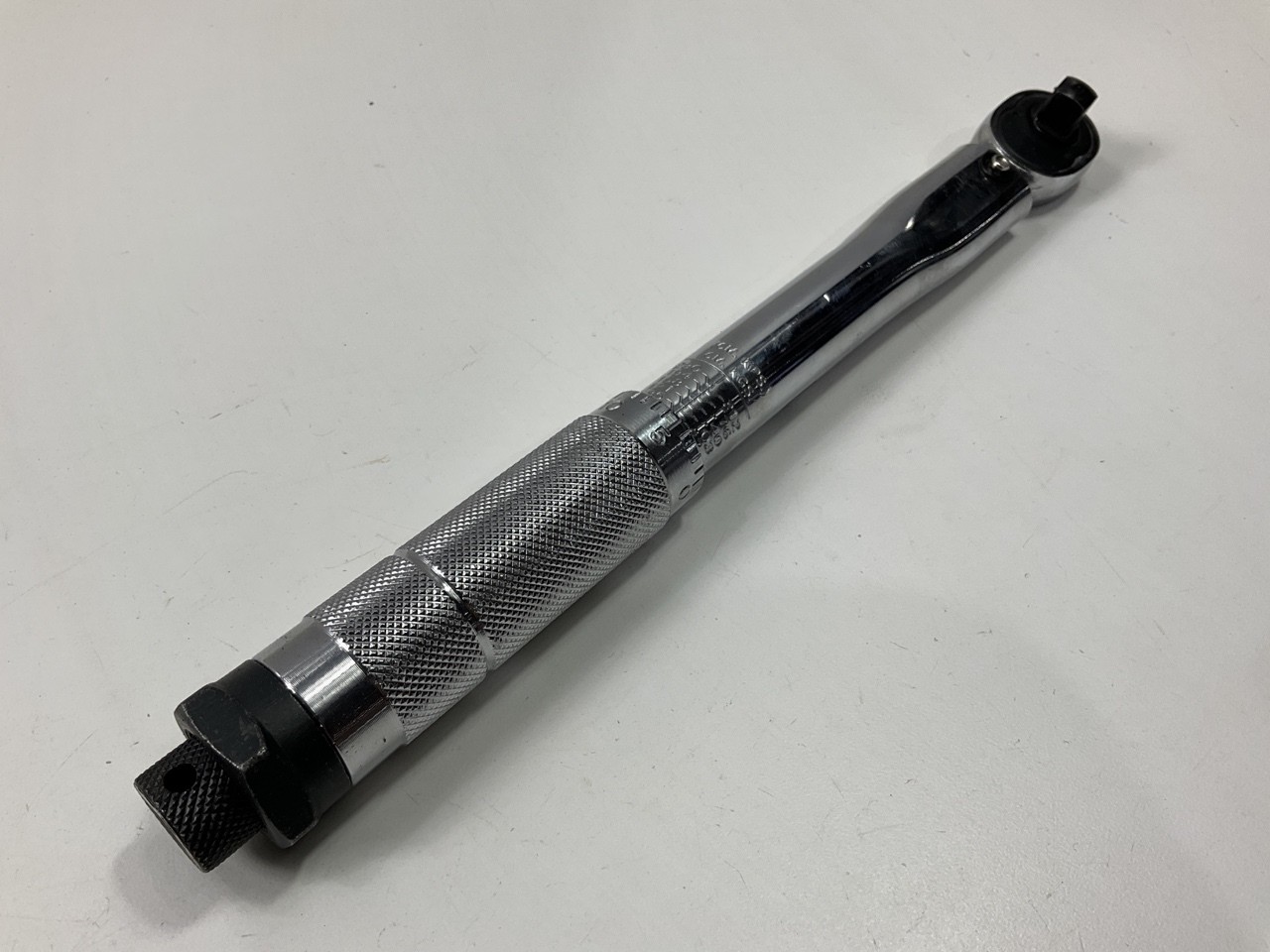 USED #6 – OEM Tools 27173 3/8″ Drive Click Style Torque Wrench 20-200 Inch/Lbs.