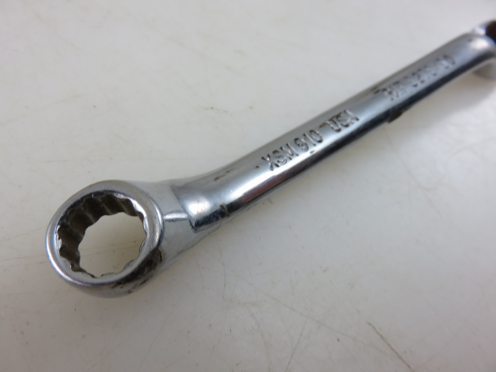Snap-On XSM910 SHORT METRIC 10° Offset Box End Wrench 9mm x 10mm Vintage
