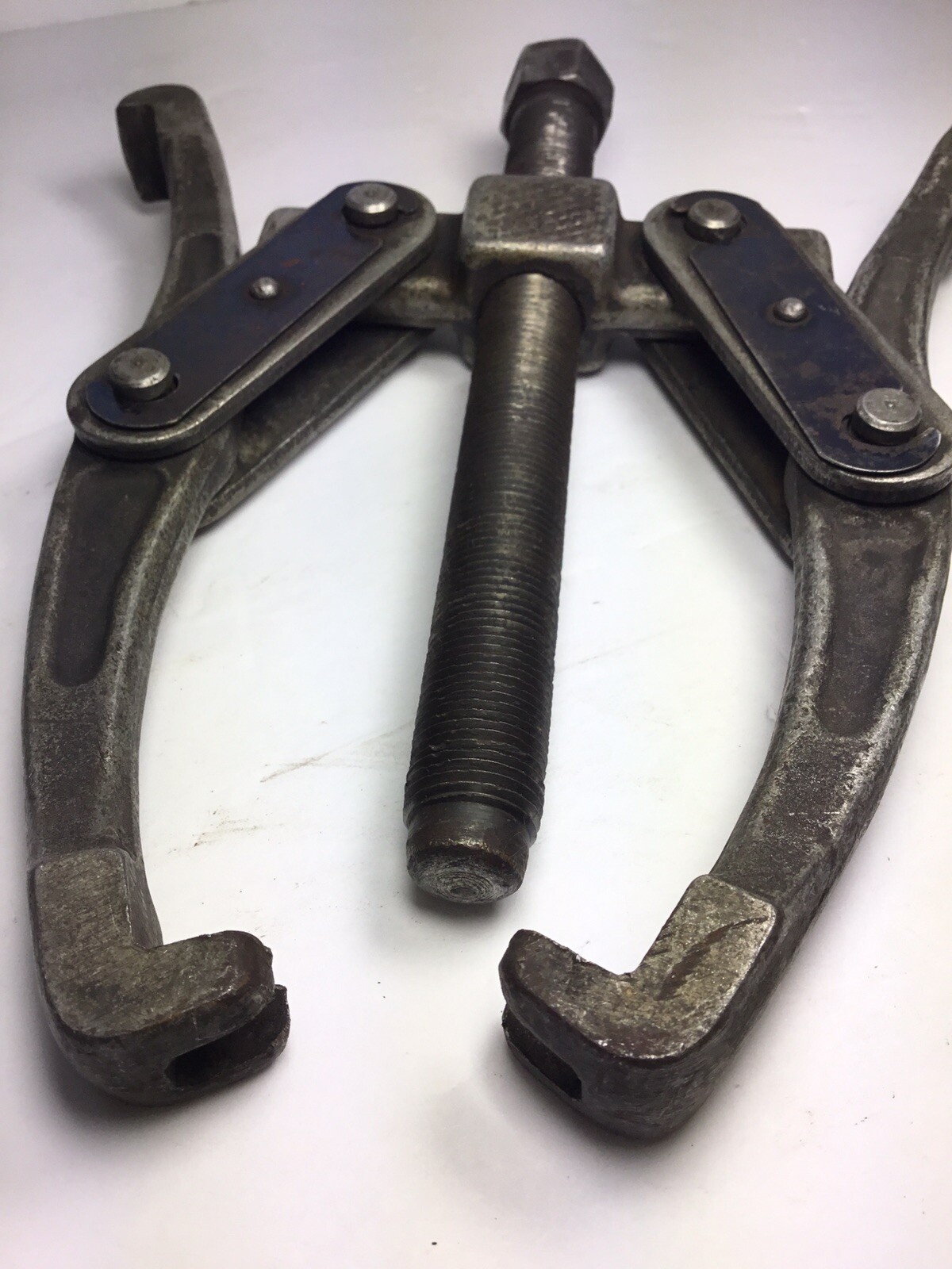 Vintage Rimac 146 2 Jaw Puller