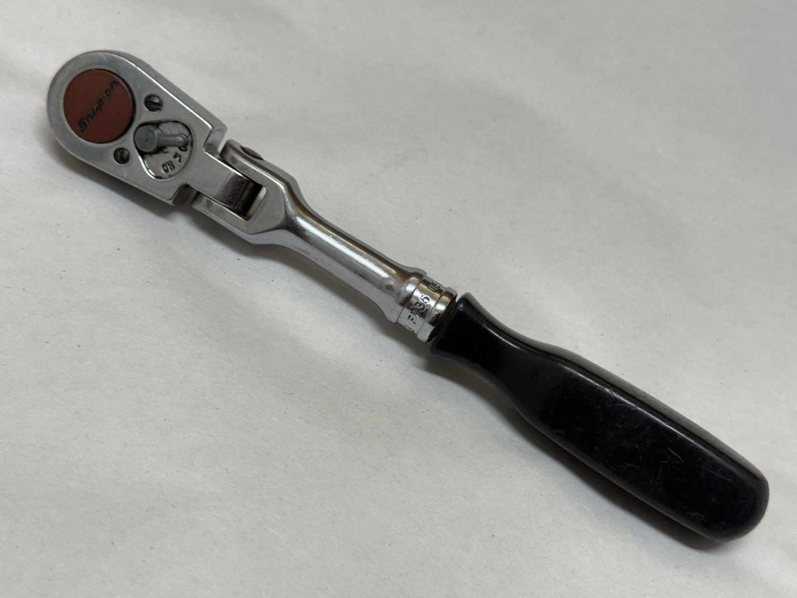 USA Snap-On F735 Hard Black Short Handle Flex Head 3/8″ Drive Ratchet Vintage