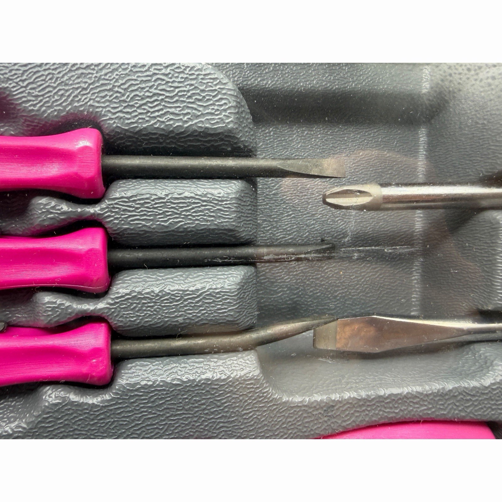Snap On Tools Pink Hard Handle Combination Screwdriver Set SDDX70APP 7 Piece New