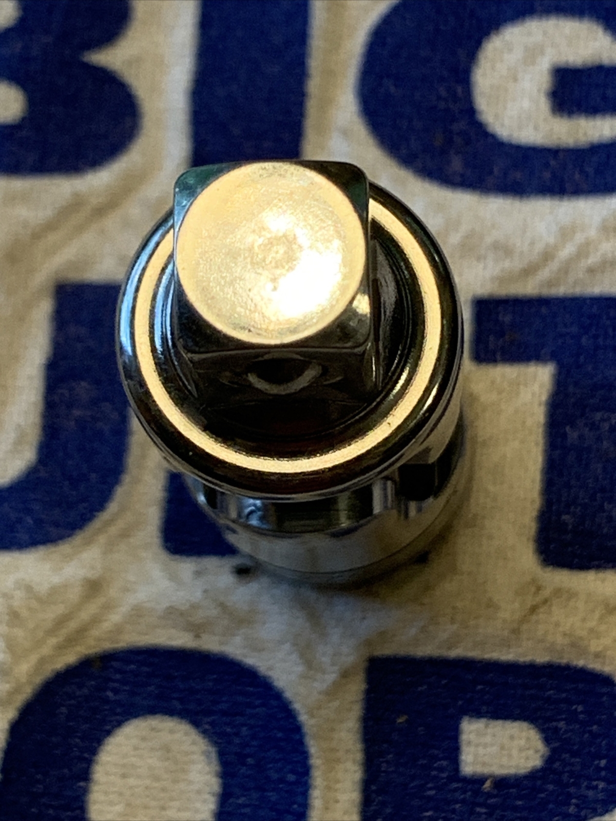 2011 Snap-on Tools USA 3/8″ Drive 2-1/16″ Friction Ball Universal Joint FU8A