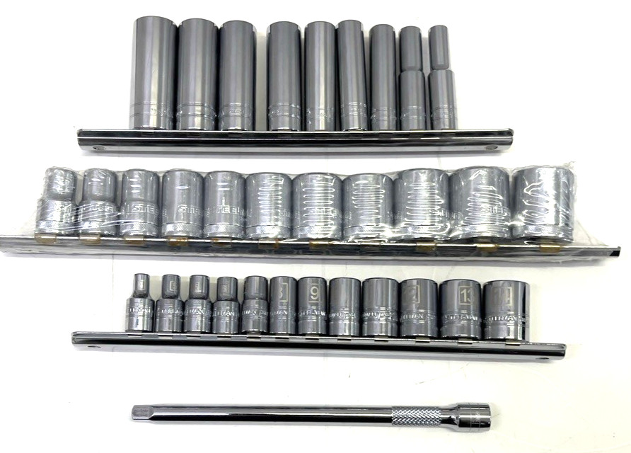 Steelman 32-Piece Set 3/8-In & 1/4 in Drive Deep 6-Point Chrome Socket Sets