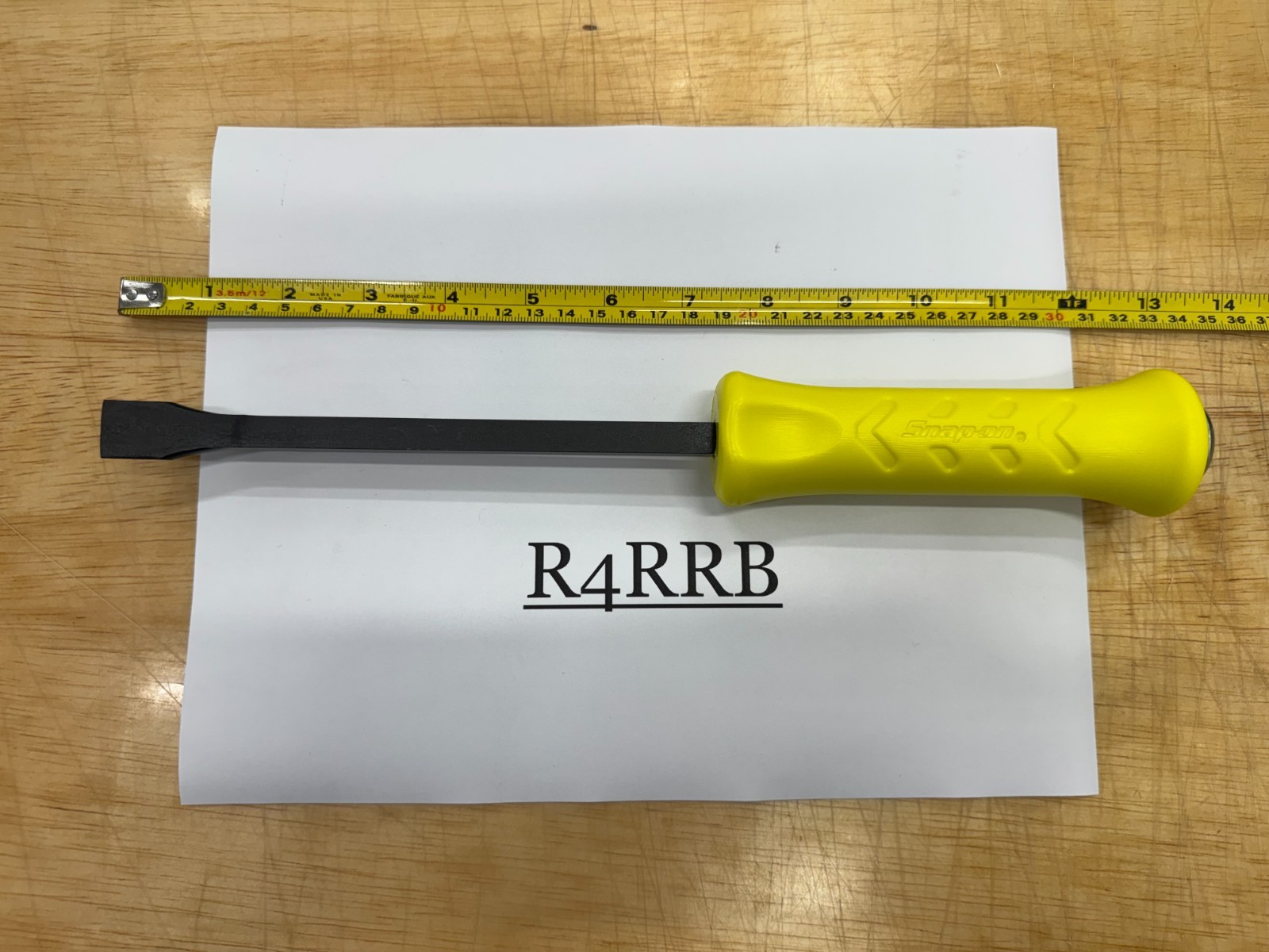 Snap-on Tools US NEW HIVIZ HARD GRIP 12″ Length Steel Striking Pry Bar SPBS12AHV